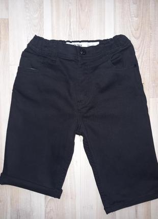 Черные джинсовые шорты