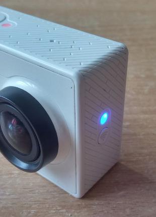 Экшн-камера XIAOMI YI action Sport. +Бонусы. Идеальное состояние