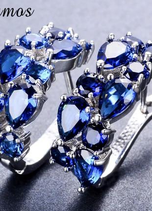 Серебристые серьги с синими кристаллами