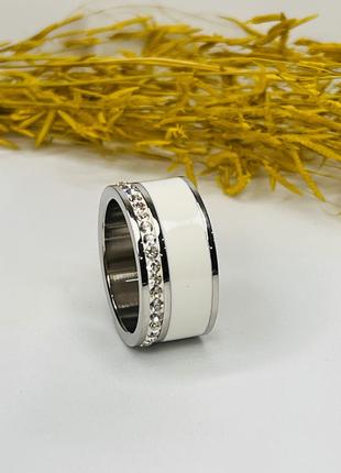 Женское кольцо из эмали и нержавеющей стали в серебре