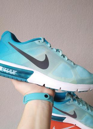 Кроссовки 41-р. nike air max sequent
