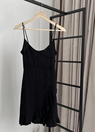 Черное платье с имитацией на запах h&m