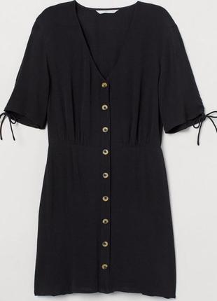 H&m платье рубашка чёрное на пуговицах спереди базовое повседн...