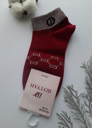 Носки женские короткие с люрексом и брендовыми надписями преми...