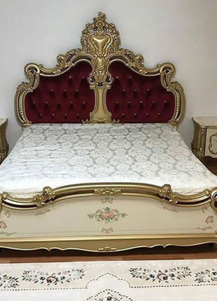 Продам Спальный Гарнитур