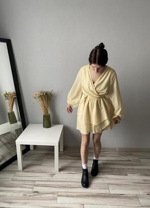 Сукня плаття пишне коротке жіноче жовте лимонне з поясом на за...