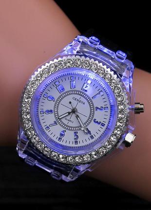 Жіночий наручний годинник geneva bright