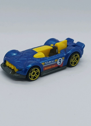 Машинка Monteracer hot wheels Mattel 2015