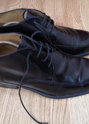 Ботинки кожаные doucale's, размер 42, производитель итальялия.