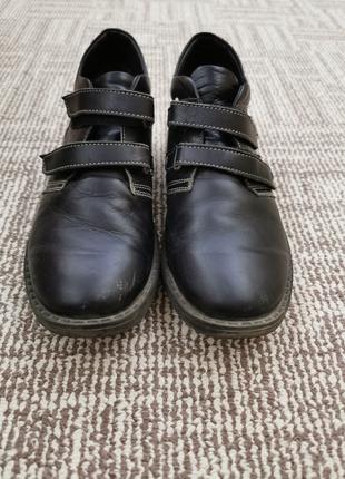 Кожаные туфли на мальчика 34 размер с флисом