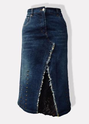 Стильная джинсовая юбка с разрезом,с кружевом