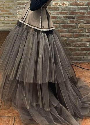Вечерняя юбка с шлейфом. возможно также под заказ в другом цвете