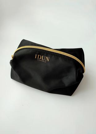 Косметичка от швейцарского премиум бренда косметики Idun mineral