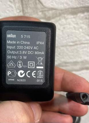 Блок живлення зарядка для бритви Braun 3.8 v DC/80mA оригінал б/у