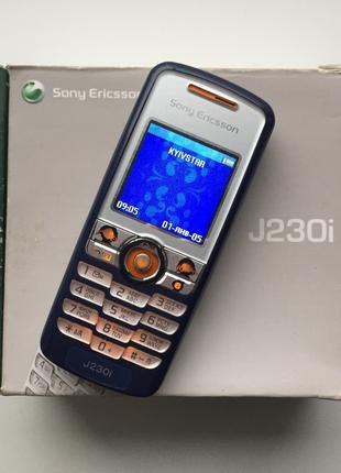 Телефон Sony Ericsson J230i