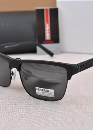 Фирменные солнцезащитные матовые мужские очки matrix polarized...