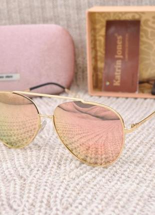 Фирменные солнцезащитные зеркальные розовые   очки  katrin jon...