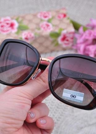 Фирменные солнцезащитные   очки классические  eternal et3333
