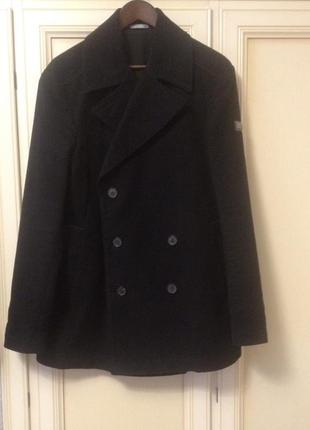 Пальто мужское короткое  бренд trussardi весна-осень размер 52
