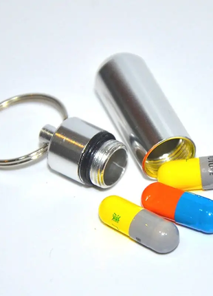 Брелок-контейнер для зберігання таблеток органайзер металевий