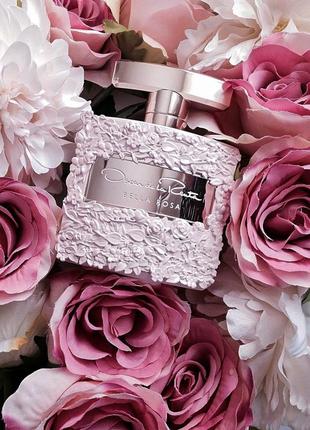 Oscar de la renta bella rosa парфюм пудровый цветочный шипровы...