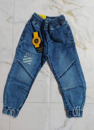 Весенние джинсы для мальчиков 9-13 лет