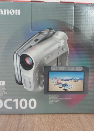 Видеокамера Canon DC100 + чехол