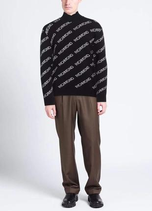Мужской свитер johnmond черного цвета с принтом.
