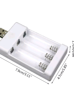 USB Зарядний пристрій під 3 акумулятор AAA/AA
