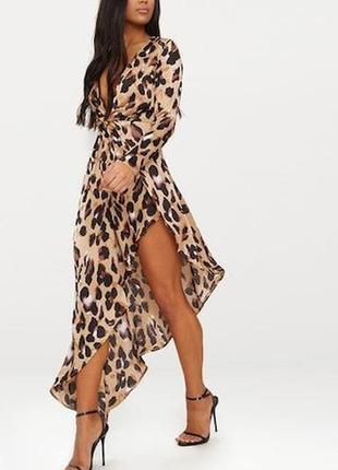 Сукня максі з леопардовим асиметричним подолом і довгими рукавами