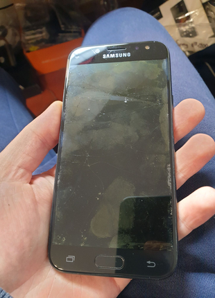 Samsung J530FM DS J5/2017 на запчасти или под ремонт смартфон