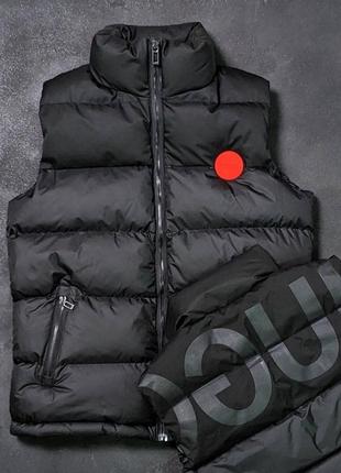 Жилетка