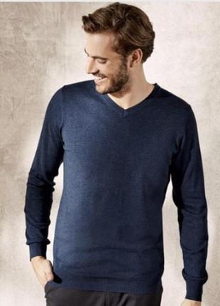 Мужской однотонный свитер livergy, размер s(44/46), темно синий
