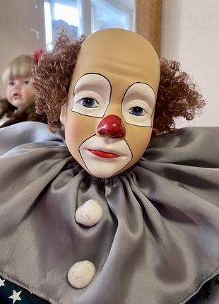 Фарфоровая кукла клоун, арлекин Kein Spielzeug
