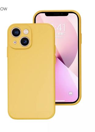 Жовтий силіковий фірмовий чохол для iphone 13