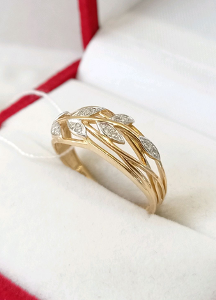 Золотое кольцо с бриллиантами веточка