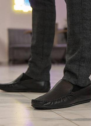 Мужские мокасины - актуальная повседневная модель обуви