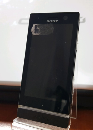 Sony xperia st25i