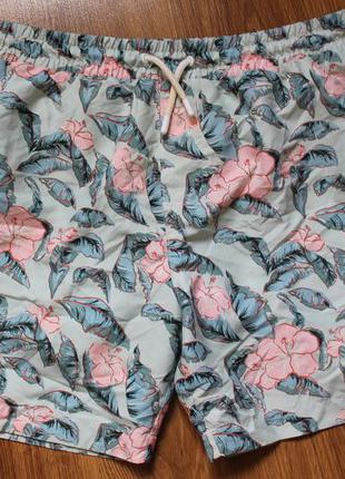 Летние пляжные плавательные шорты с подкладкой в цветы m&co