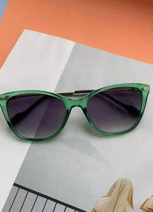 Сонцезахисні окуляри cat eyes 2258 - зелені