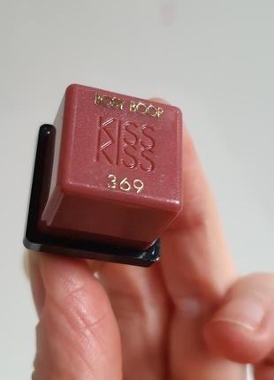 Кремова помада з атласним фінішем guerlain kiss kiss rouge à l...
