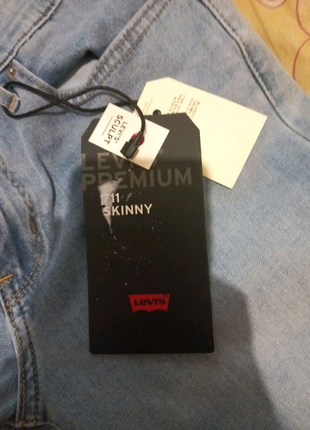 Джинсы скинии "Levi's"