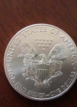 Монета Американський орел Статуя Свободи 1 долар срібло