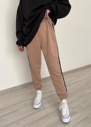 Джогери з лампасами Boohoo