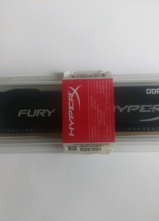 Пам'ять для настільних комп'ютерів HyperX 4 GB DDR4 2400 MHz Fury