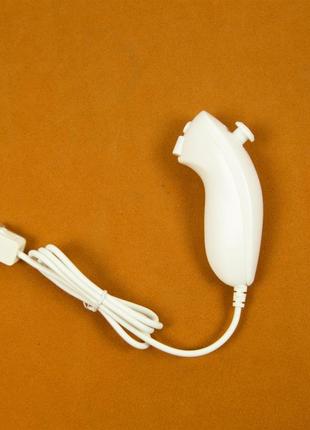 Джойстик нунчак для Nintendo Wii RVL-003 White