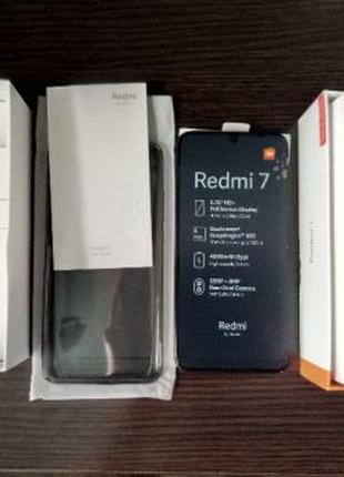 Смартфон Xiaomi Redmi 7 2/16Gb Black Global Version + чехол