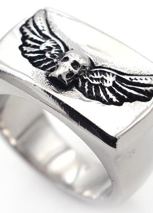 Кольцо KOORA с крыльями и головой ангела 02572