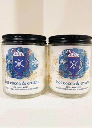 Свеча ароматизированная bath and body works свечка hot cocoa c...