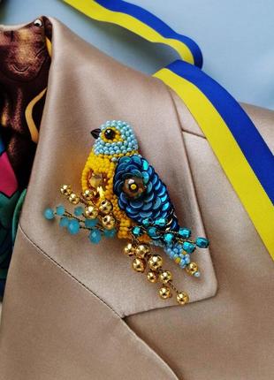 Українська пташка брошка з бісеру подарунок